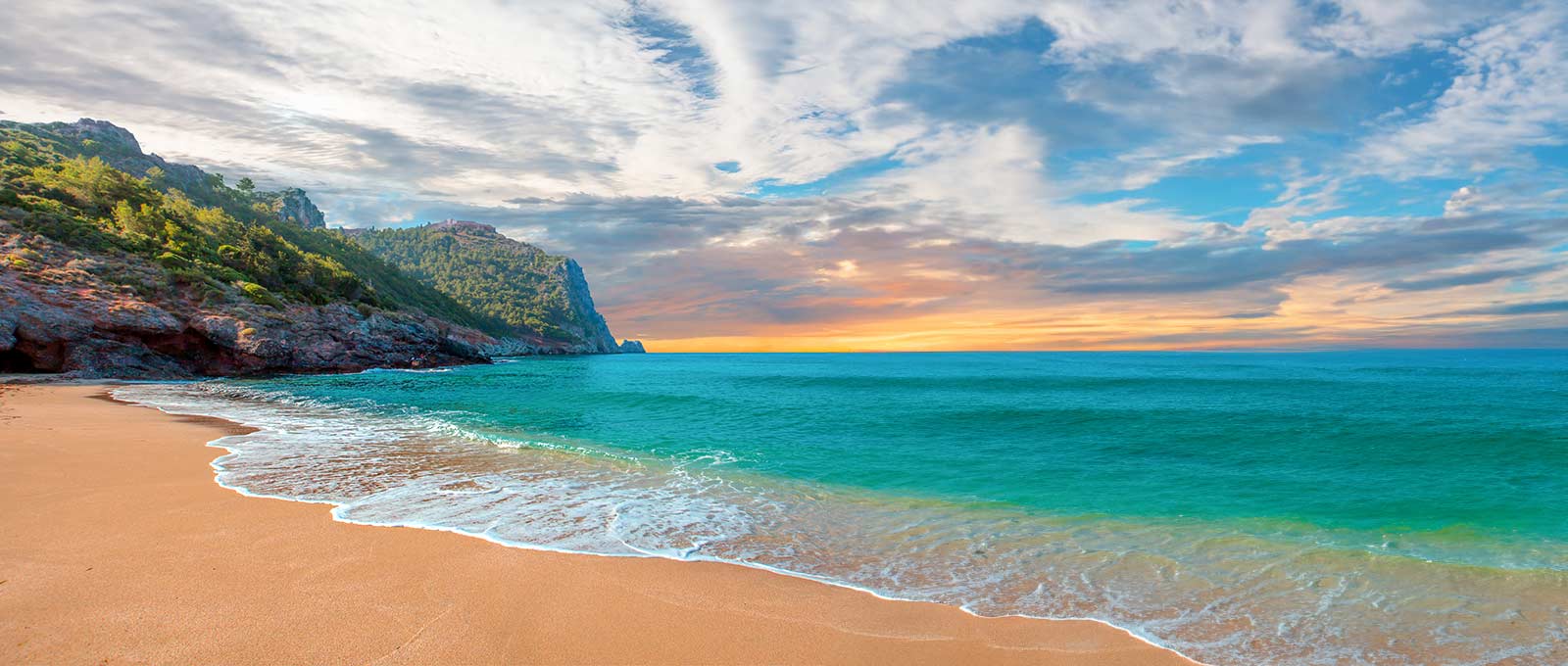 Sun, Sand, and Sea: Must-Visit Beaches in Antalya