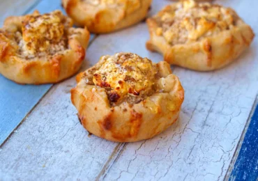 What to Eat in Crete: The Best Cretan Foods to Try