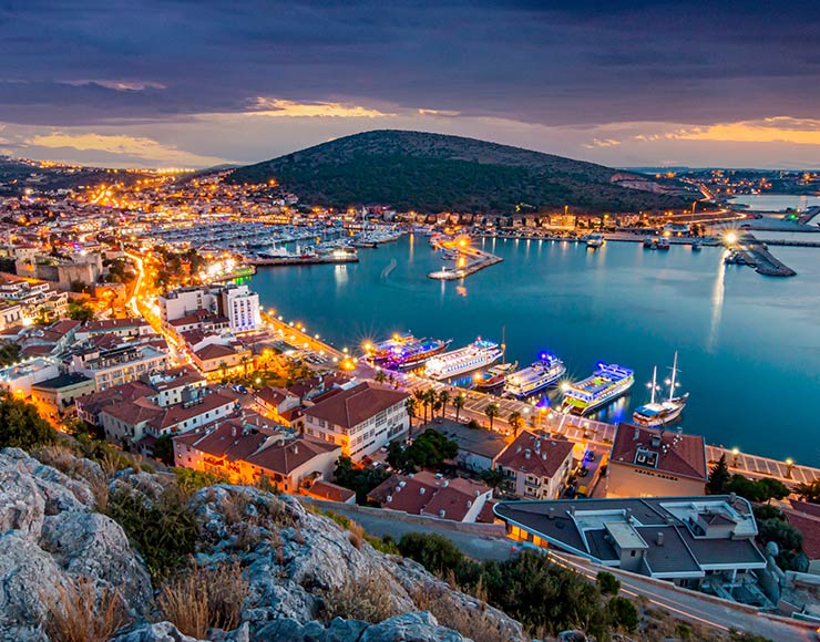 Exploring İzmir: A Guide to the City's Wonders - Corendon Blog