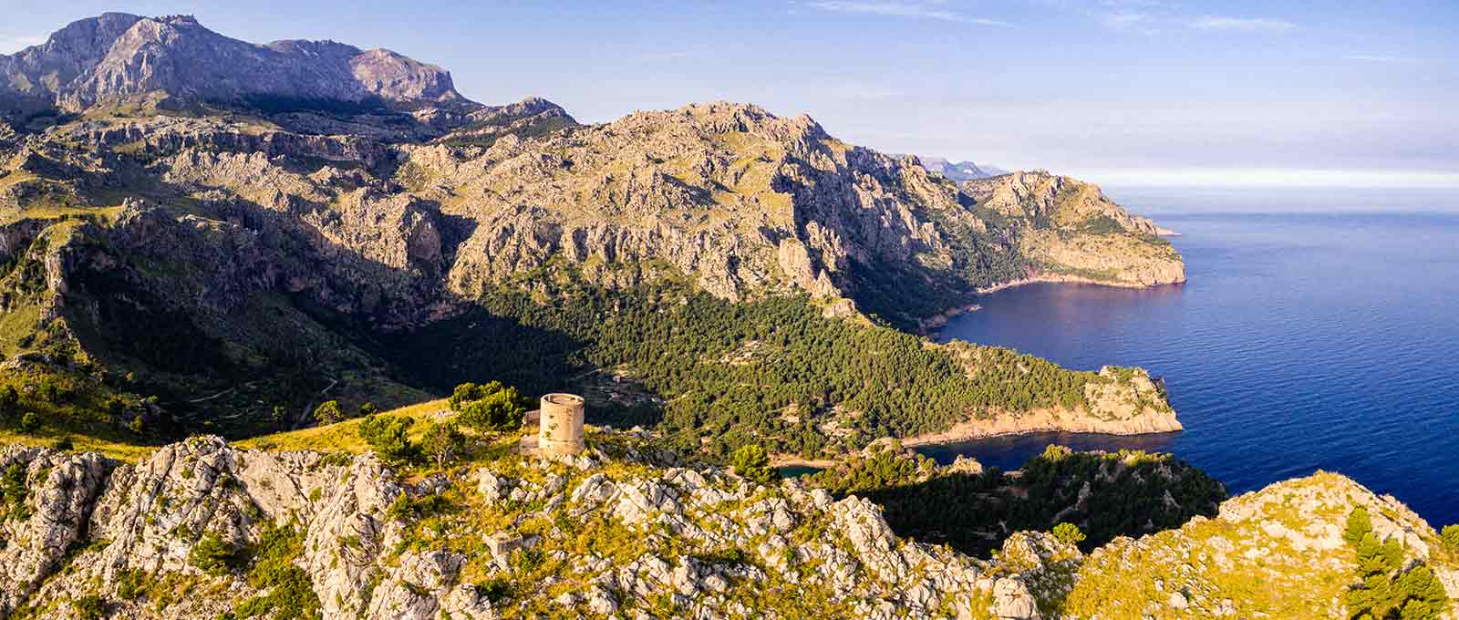 Palma de Mallorca’yı Keşfet: İspanya’nın Büyüleyici Mücevherine Detaylı Bakış