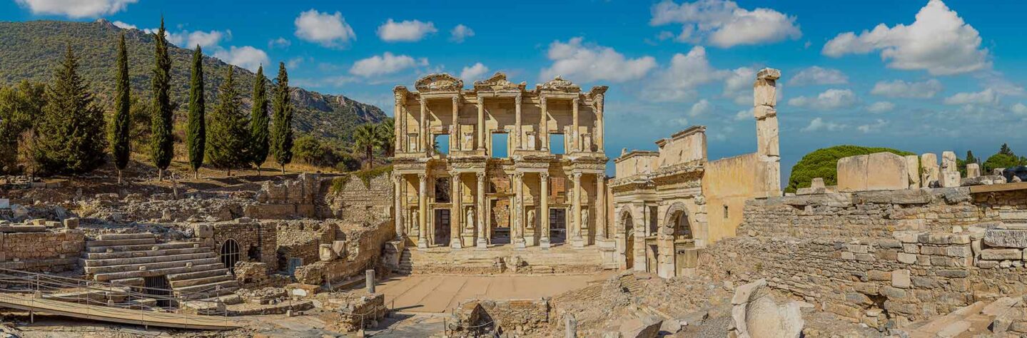 Efes: Muhteşem Antik Şehri Keşfet