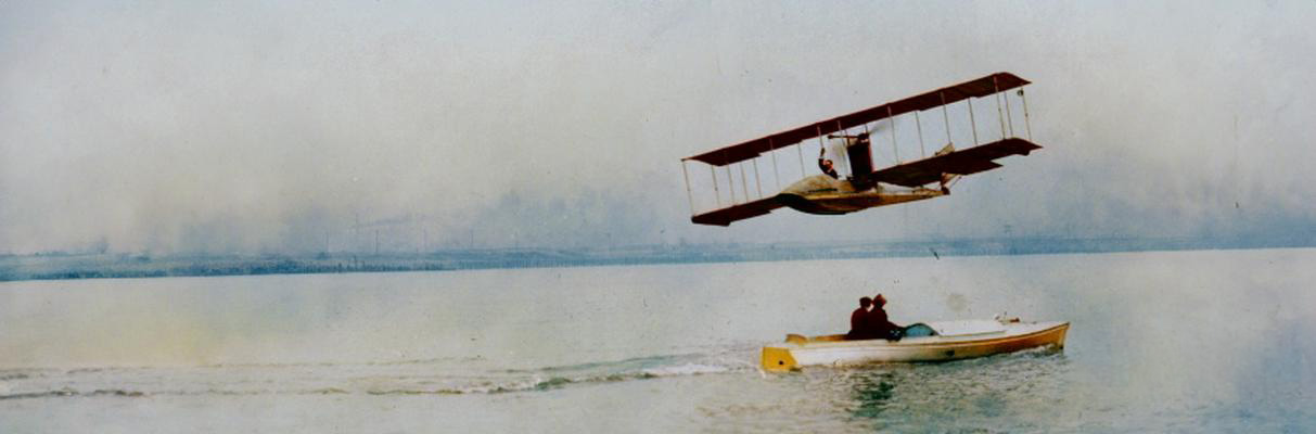 A Look Back at the World’s First Commercial Airline Service