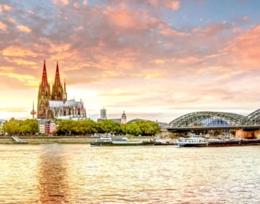 Discovering Köln: A Blend of History and Modernity