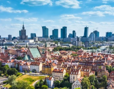 Warsaw: A City Reborn from History