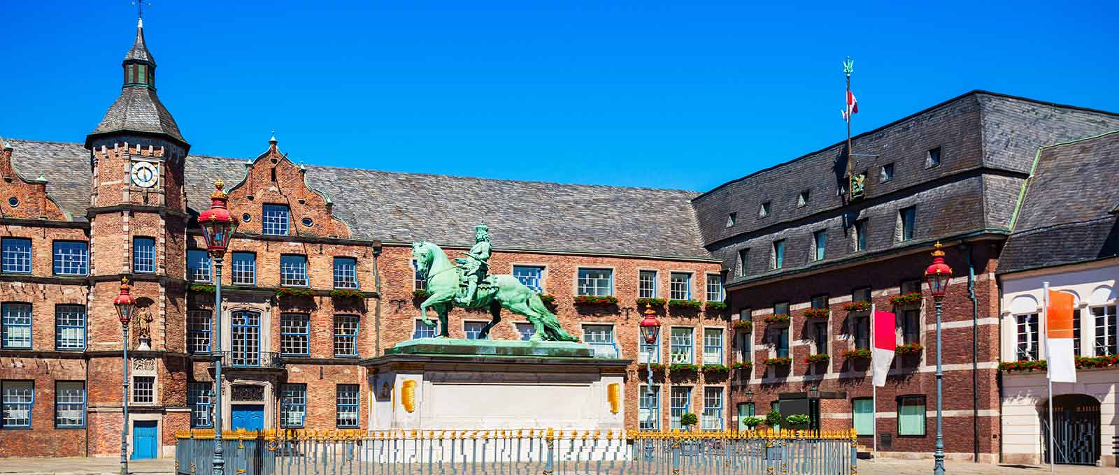 Die 10 Top-Attraktionen in Düsseldorf, die du nicht verpassen solltest