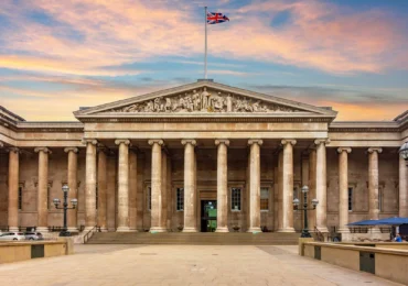 London Travel Guide: Essential Tips for Your Visit