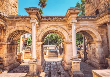 Discovering Kaleici, Antalya: What to Do & Where to Eat