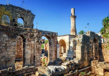 Discovering Kaleici, Antalya: What to Do & Where to Eat
