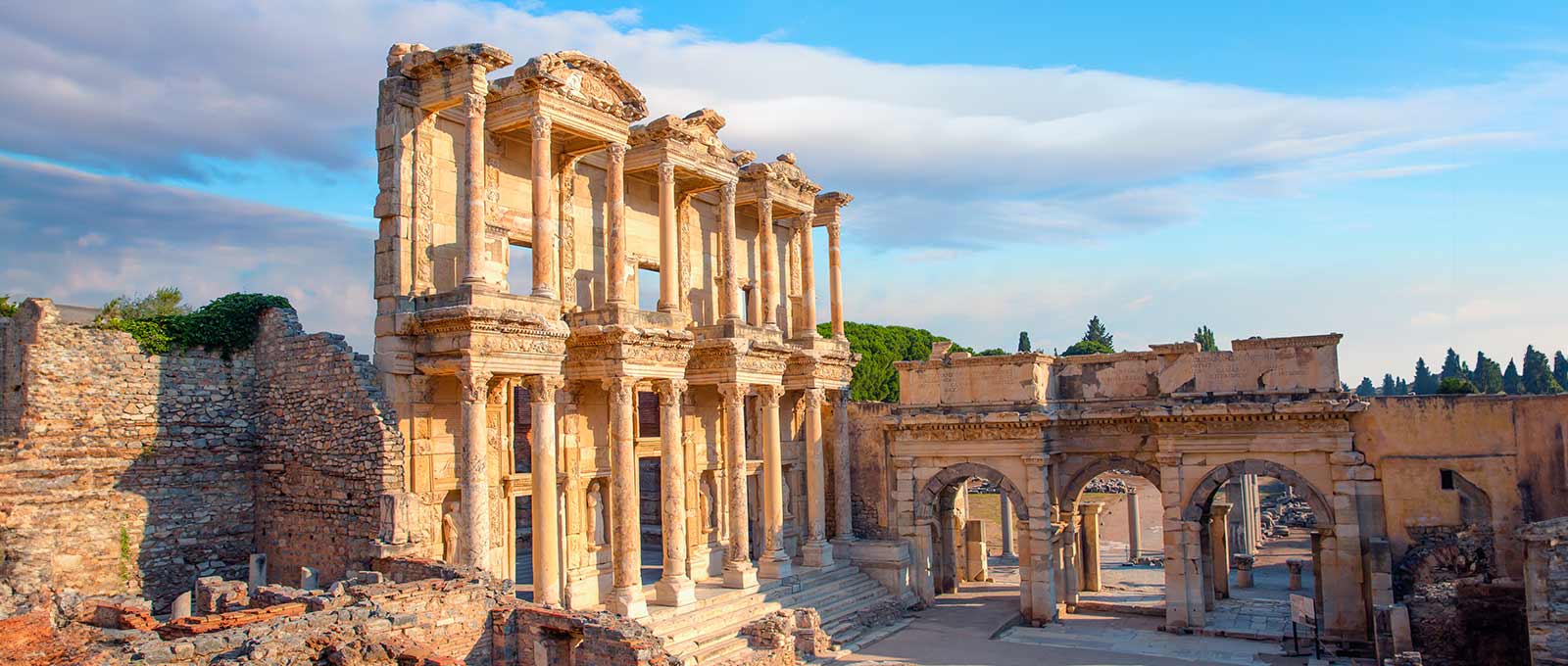 Izmir, Turkey Travel Guide