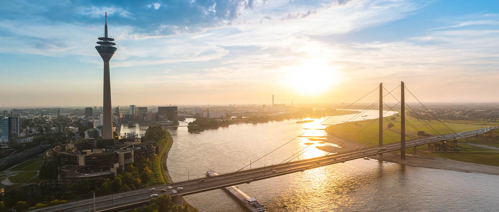 Düsseldorf Gezilecek Yerler & Düsseldorf’da Ne Yenir?