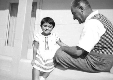 Wer war Sabiha Gökçen?