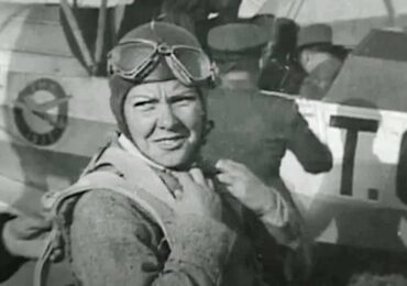 Wer war Sabiha Gökçen?