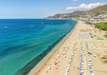 Travel Destinations For The Easter Holidays