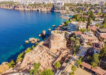 Travel Destinations For The Easter Holidays