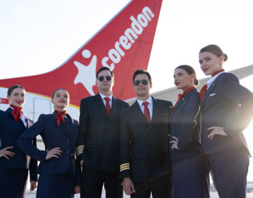 How to Become a Flight Attendant