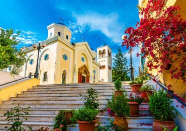 Greek Islands for Holiday