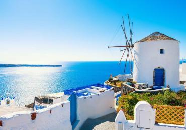 What Is Ecotourism?