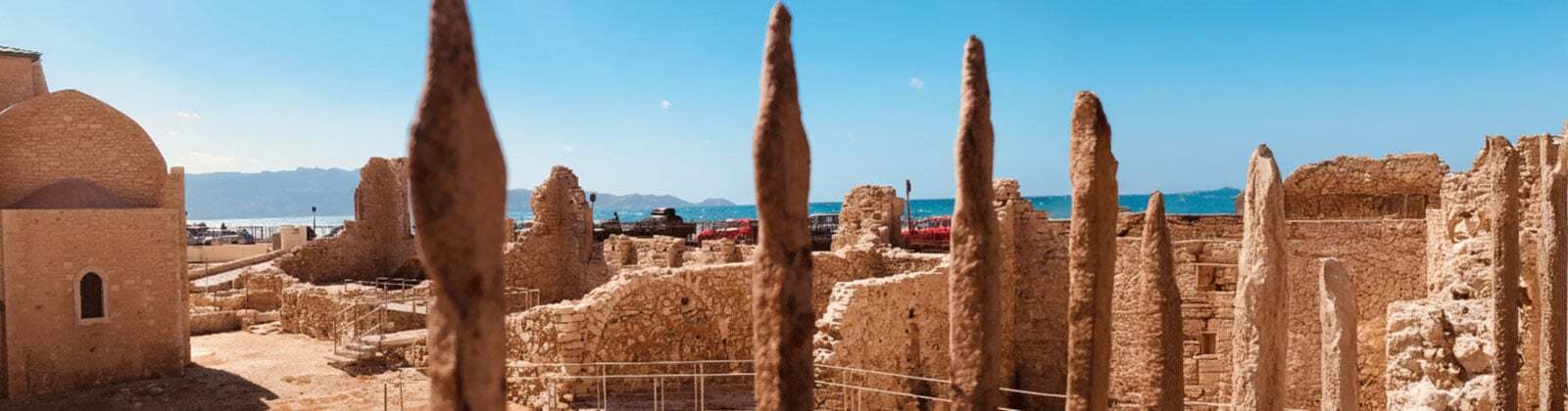The Knossos Palace and the Minoan Civilization
