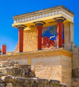 The Knossos Palace and the Minoan Civilization